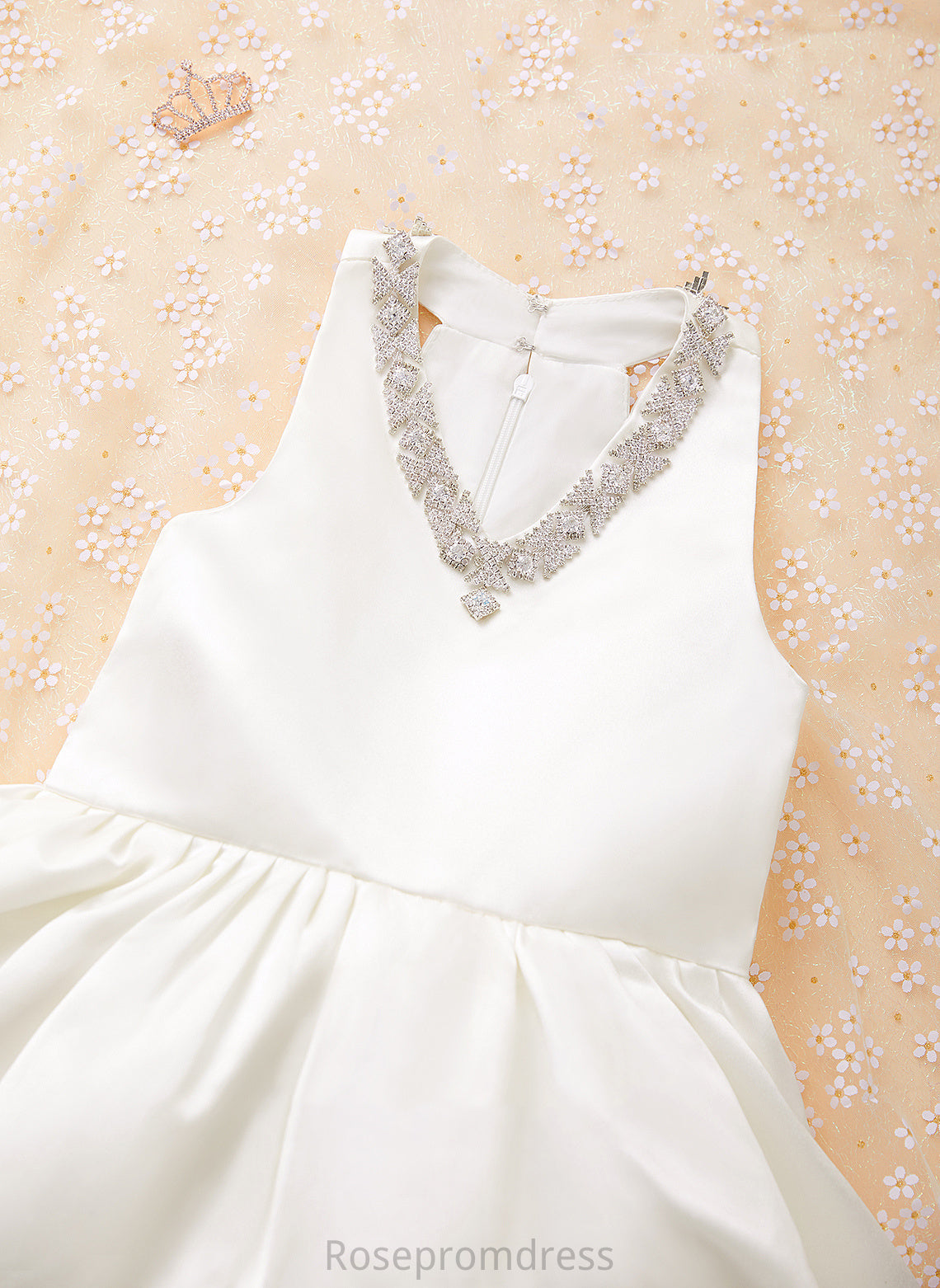 Train With Beading Girl V-neck Sweep Sleeveless - Ball-Gown/Princess Flower Girl Dresses Avah Dress Flower Satin