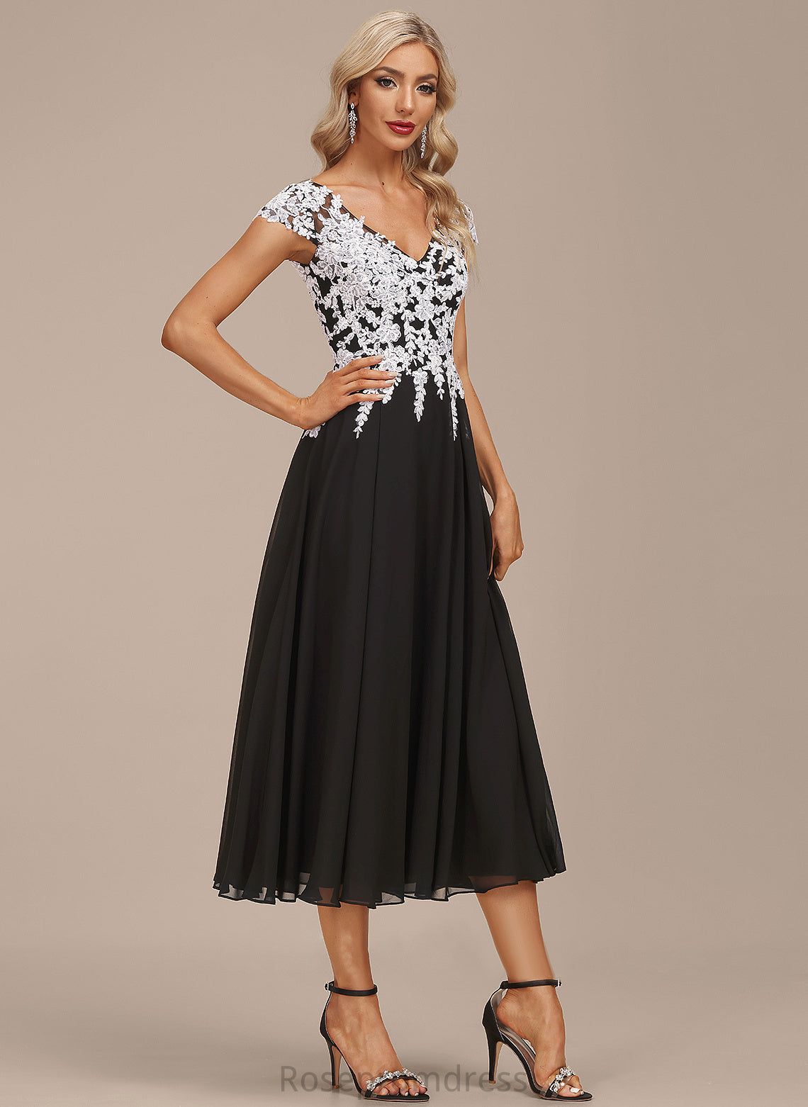 Dress Cocktail Dresses Tea-Length Chiffon A-Line V-neck Cocktail Susanna Lace