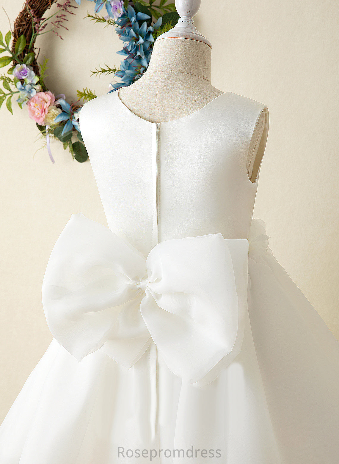 A-Line Flower Girl Dresses Girl Dress - Organza Diya Sleeveless Knee-length Flower Neck Scoop