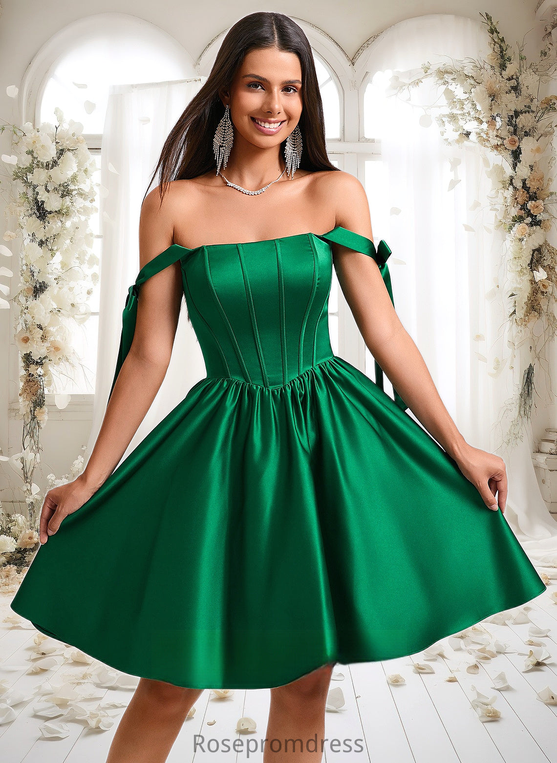 Helen Ball-Gown/Princess Straight Short Satin Homecoming Dress With Bow DSP0025645