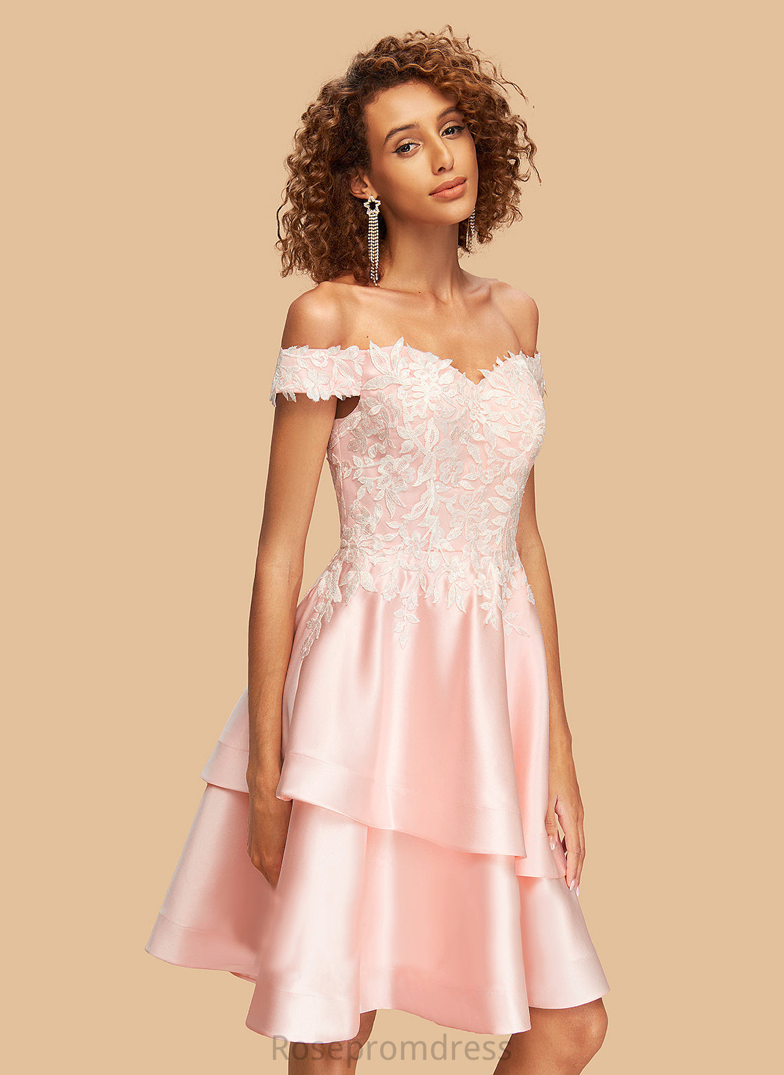 Knee-Length Janiah Homecoming Off-the-Shoulder Homecoming Dresses Sequins Dress With Lace Satin A-Line