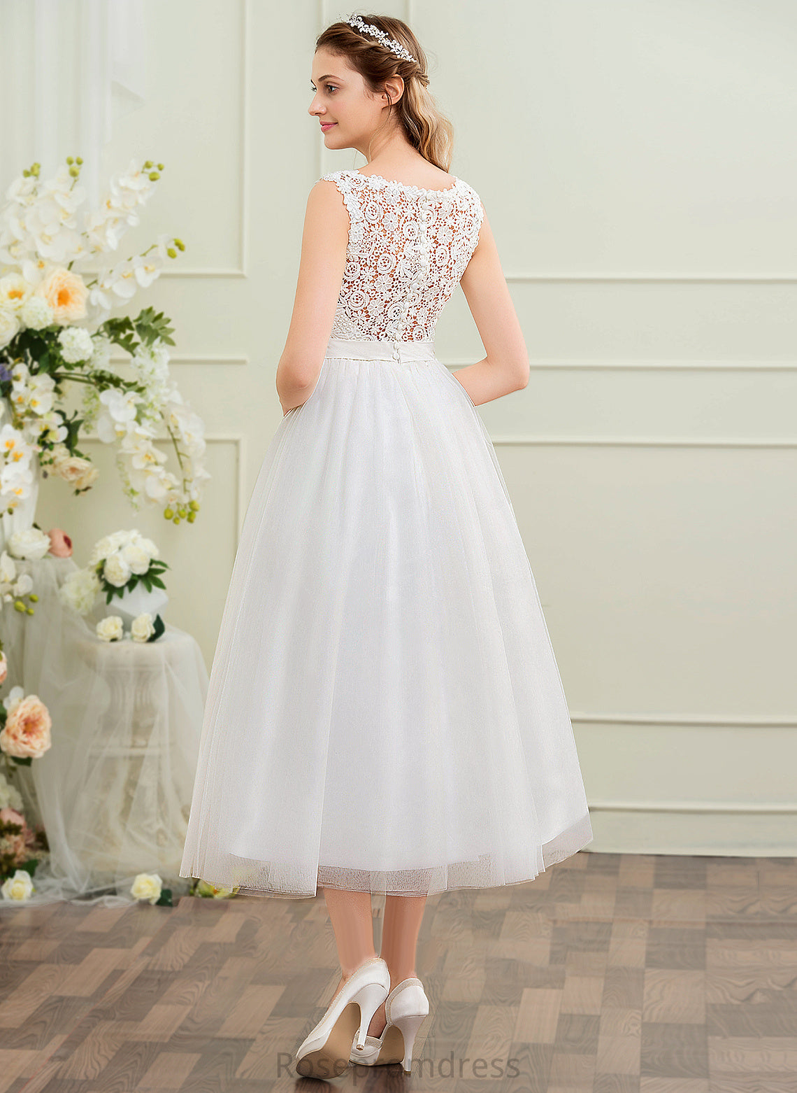 Tea-Length Scoop Wedding Dresses With Ball-Gown/Princess Neck Sequins Dress Lace Beading Satin Avery Tulle Wedding