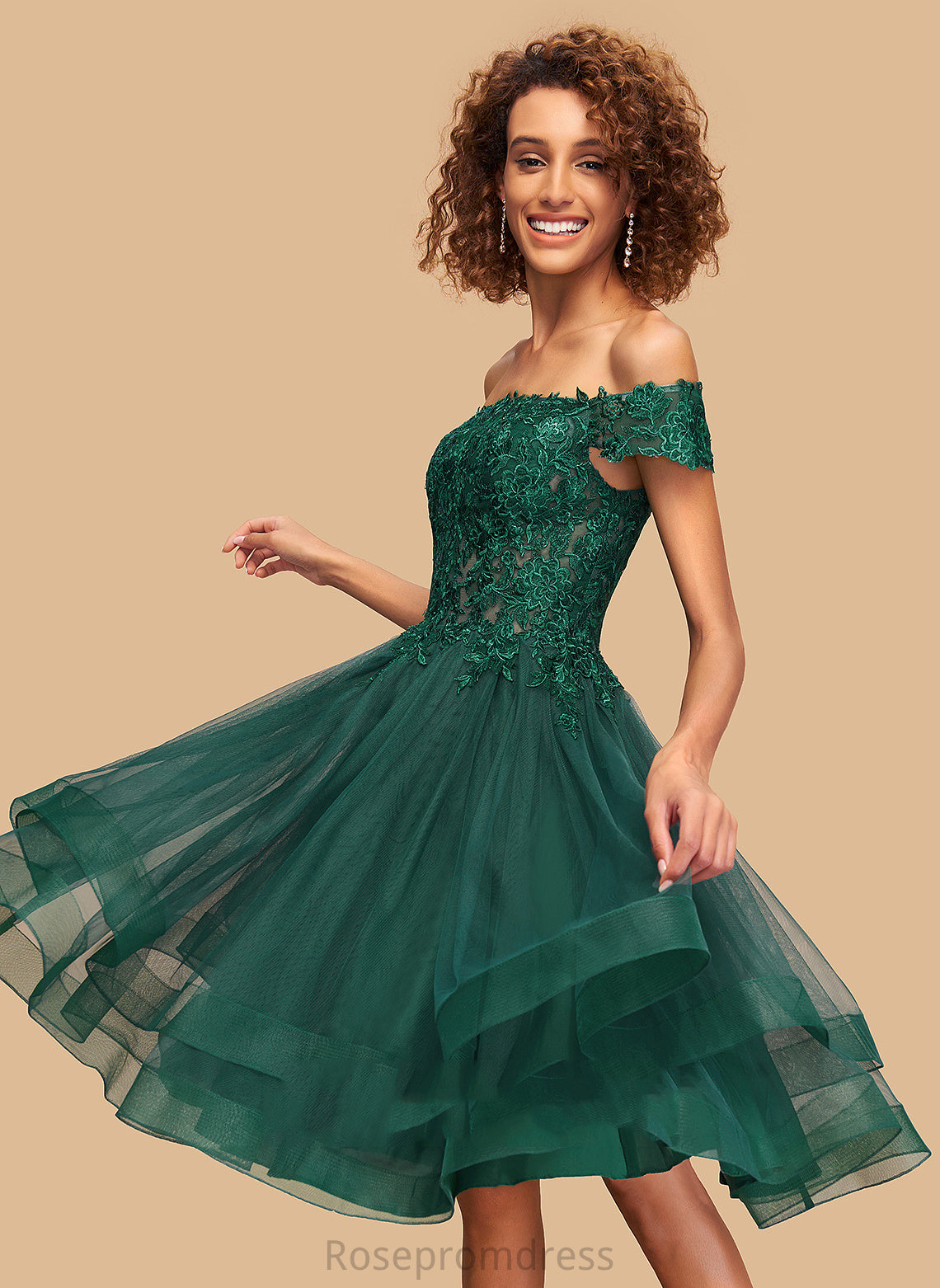 Off-the-Shoulder Tulle Dress Madison A-Line Lace Homecoming With Knee-Length Homecoming Dresses