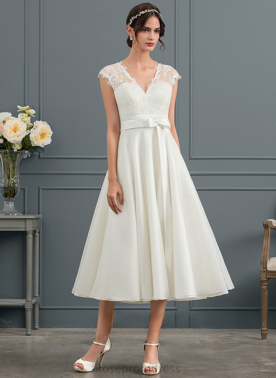 Lace With V-neck Dress Tea-Length A-Line Wedding Wedding Dresses Satin Bow(s) Cailyn