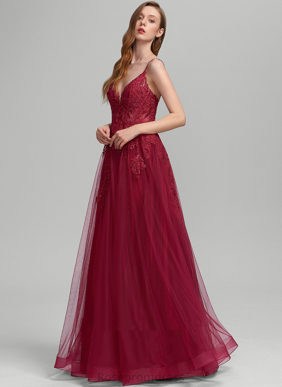 With V-neck Lace Sequins Ball-Gown/Princess Beading Melina Floor-Length Prom Dresses Tulle