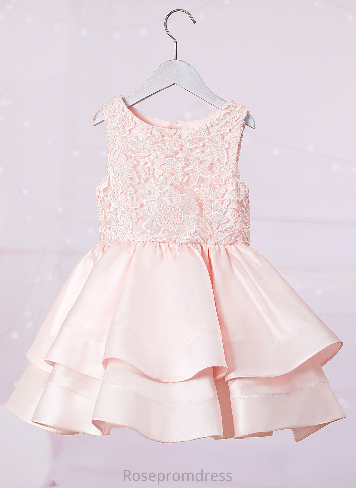 Flower Girl Dresses Robin Girl Sleeveless Dress Short/Mini A-Line Flower Scoop Satin/Lace - Neck