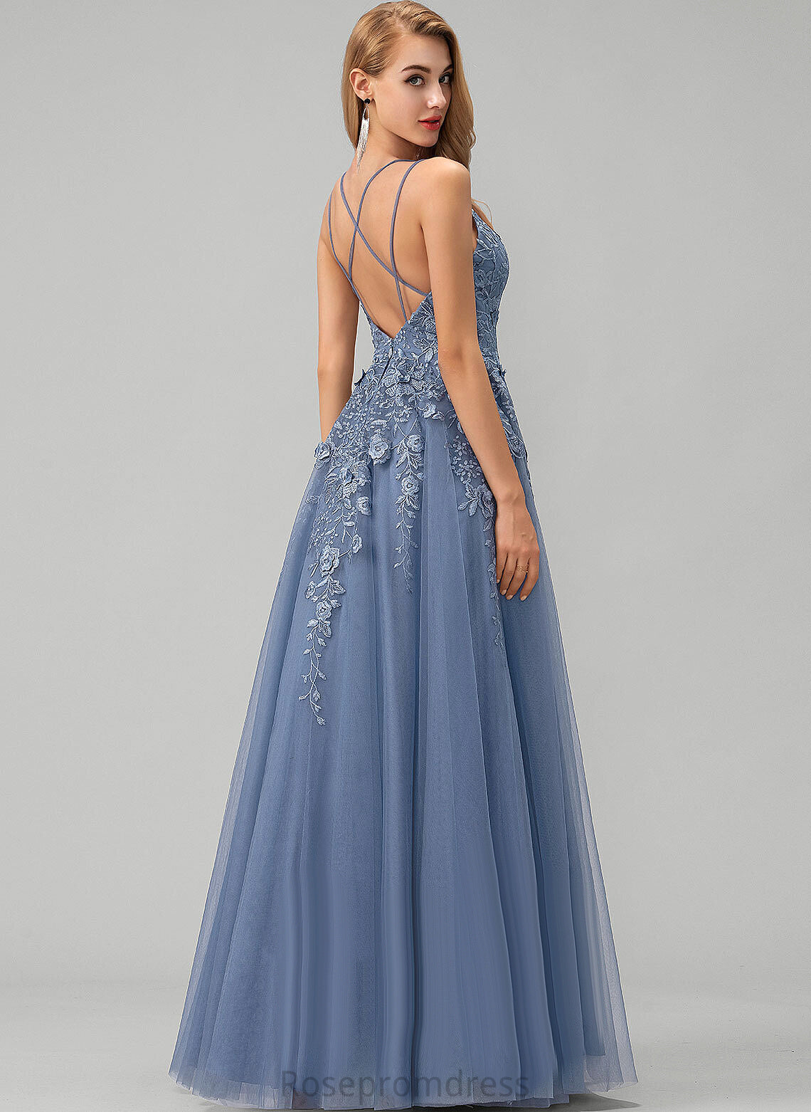 Floor-Length Briley V-neck Ball-Gown/Princess Prom Dresses Tulle