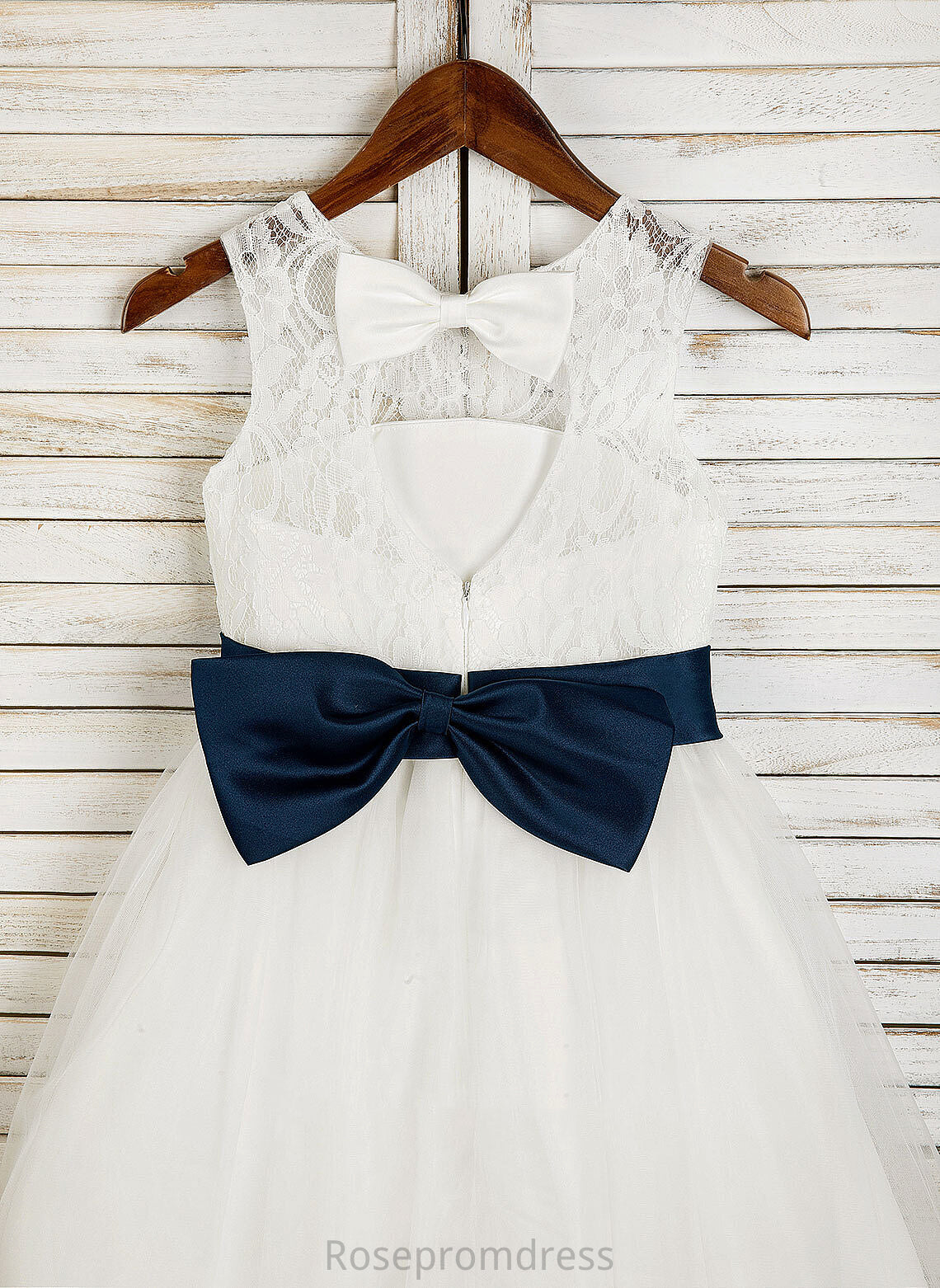 Sash/Bow(s)/Back Sleeveless Scoop Neck Flower Girl A-Line/Princess Hole sash) With Flower Girl Dresses Dress Tea-length Suzanne - (Undetachable Tulle/Lace