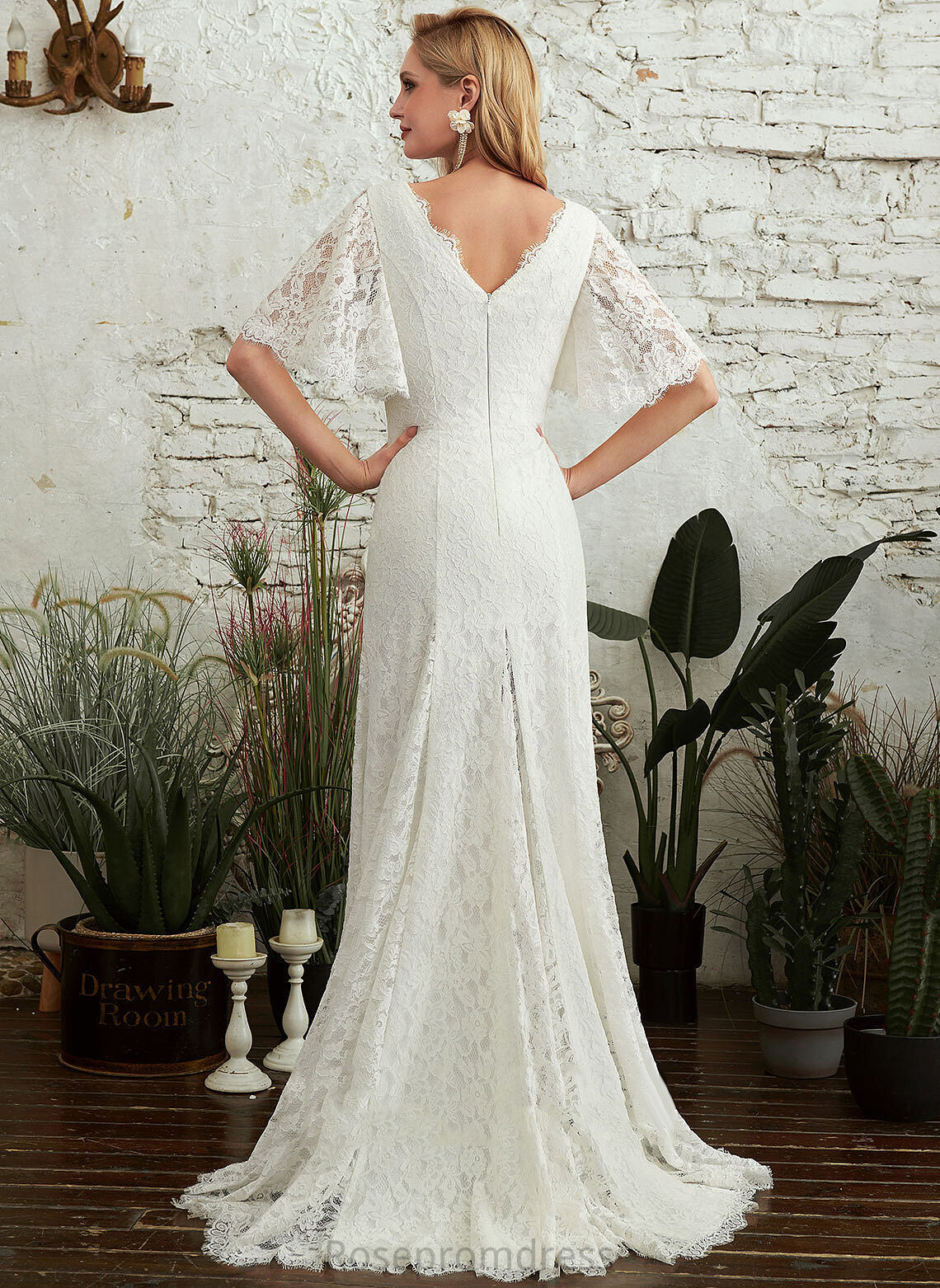 Split Train With Dress Front Lace Wedding V-neck Sweep Sheath/Column Wedding Dresses Glenda