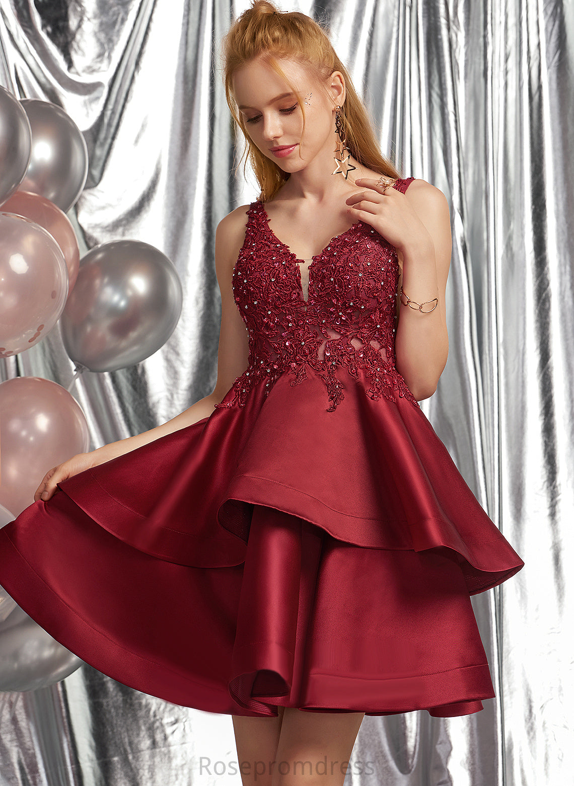 Lace Homecoming V-neck Dress Satin Short/Mini Beading A-Line Homecoming Dresses Viola Sequins With