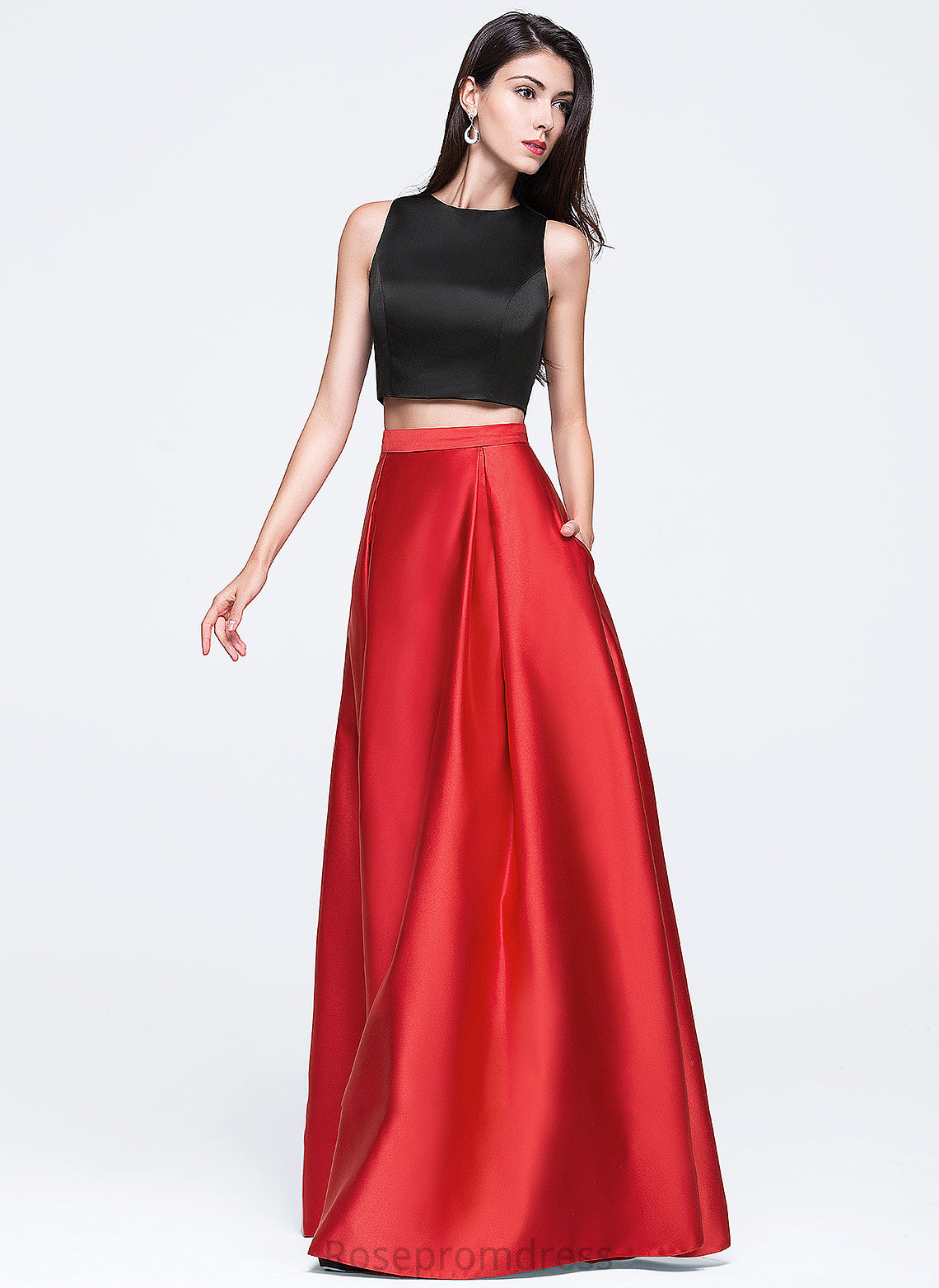 Scoop With Jennifer Floor-Length Satin Ball-Gown/Princess Pockets Prom Dresses Neck