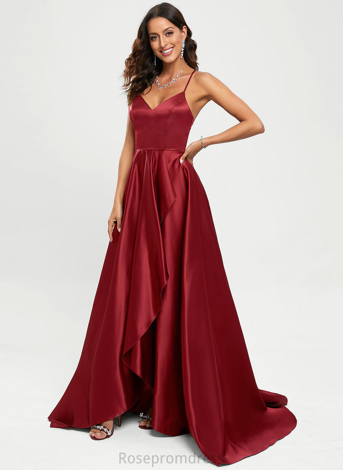 Prom Dresses Sweep Satin V-neck A-Line Train Suzanne