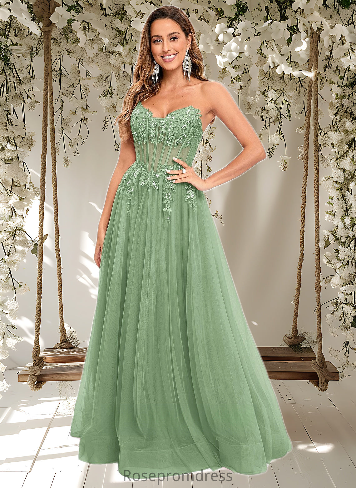 Camila Ball-Gown/Princess V-Neck Floor-Length Tulle Prom Dresses With Sequins Appliques Lace DSP0025837