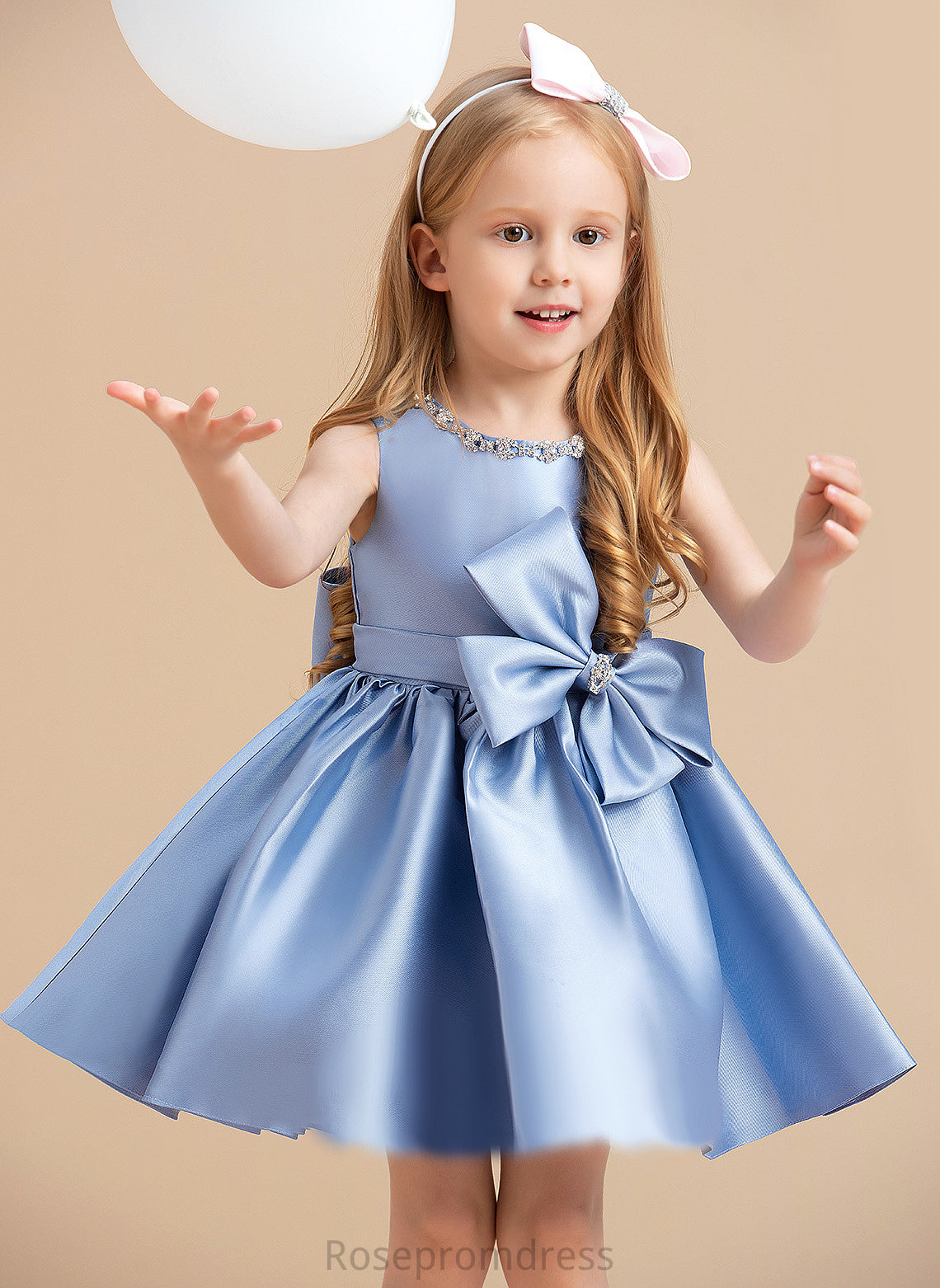 Bow(s) Sleeveless Ball-Gown/Princess Girl - Knee-length Satin Dress Flower Flower Girl Dresses Neck Scoop With Willa