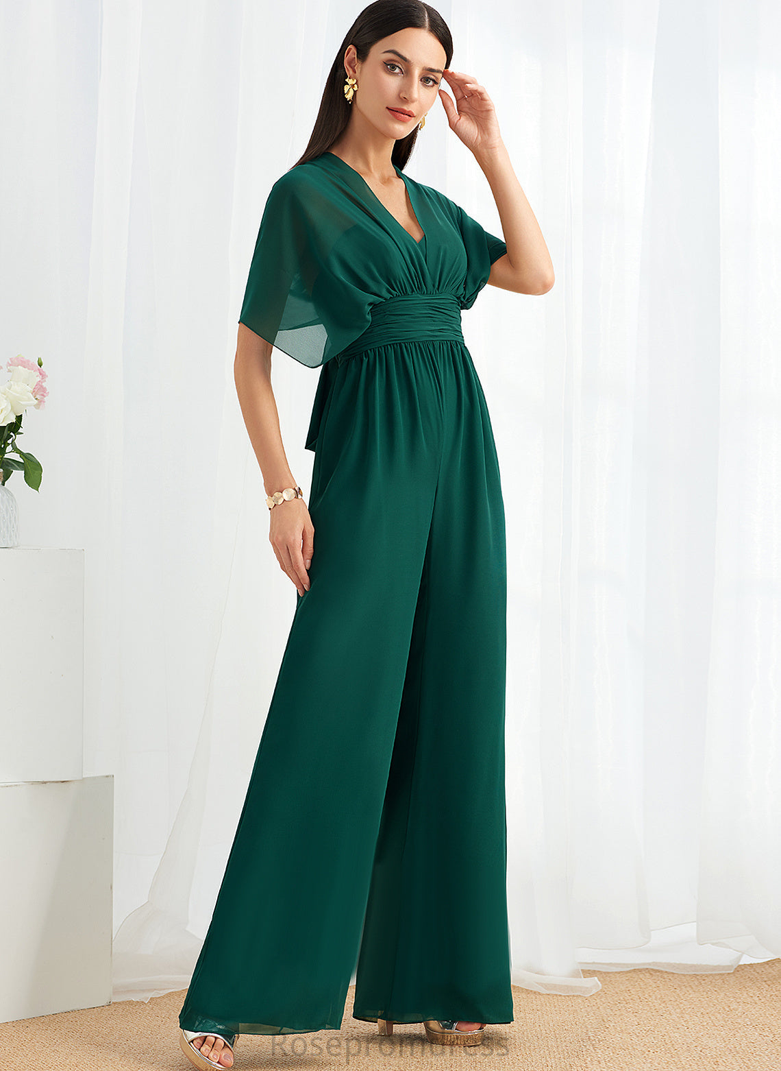 ShortSleeves OneShoulder Halter Length Fabric Neckline Sleeveless HighNeck Floor-Length Straps&Sleeves BackStyle V-Neck Bridesmaid Dresses