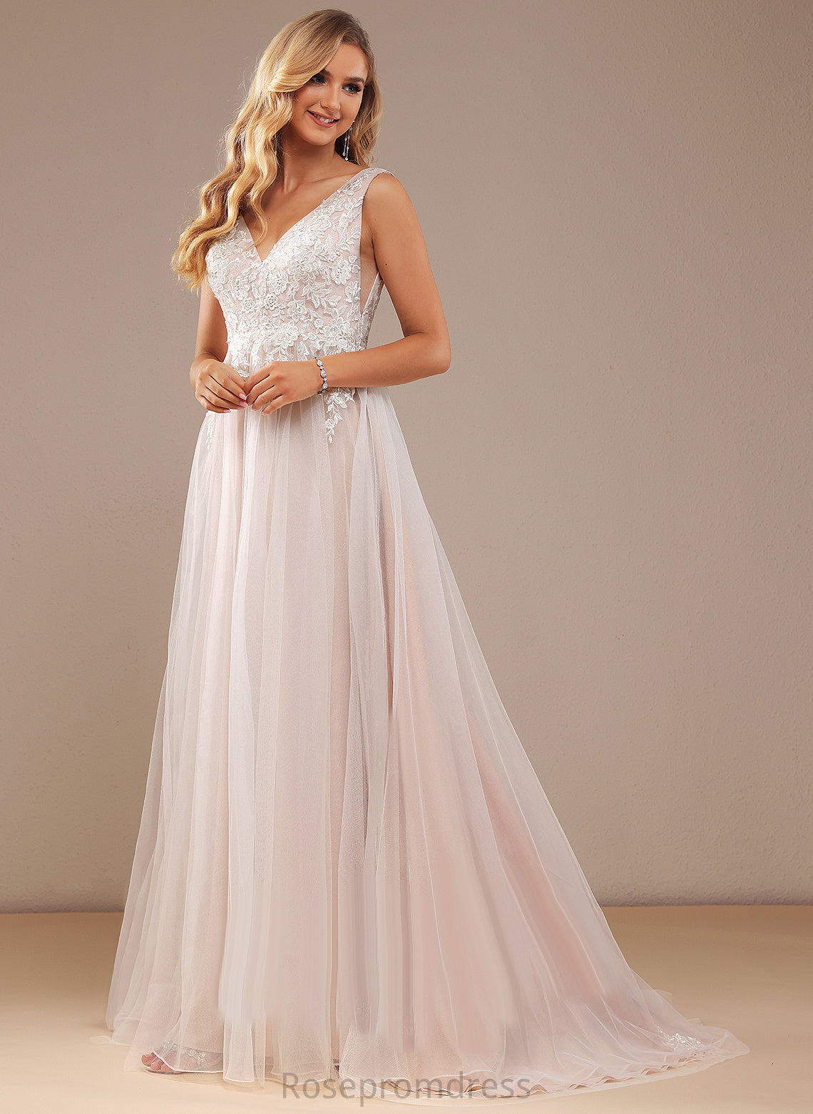 Wedding Dresses Lace With Tulle Dress Sweep Ball-Gown/Princess Bailey Train Lace V-neck Wedding