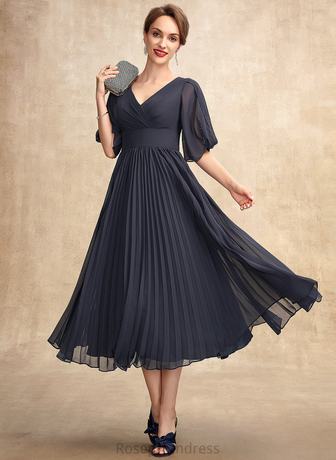 With of A-Line Mother of the Bride Dresses the V-neck Bride Chiffon Pleated Adelyn Tea-Length Dress Mother