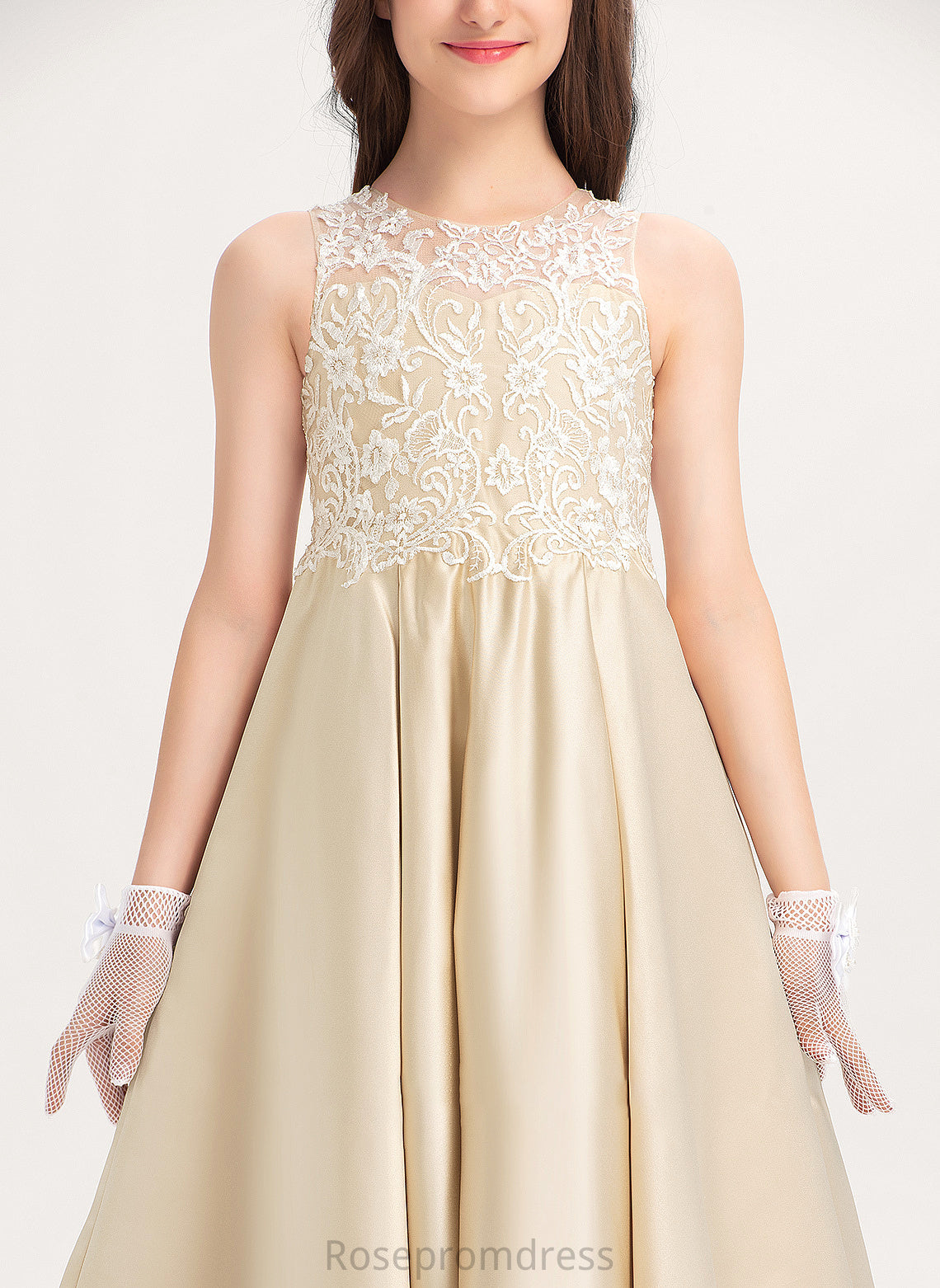 Satin Amiah Junior Bridesmaid Dresses Scoop Ball-Gown/Princess Lace Neck Floor-Length