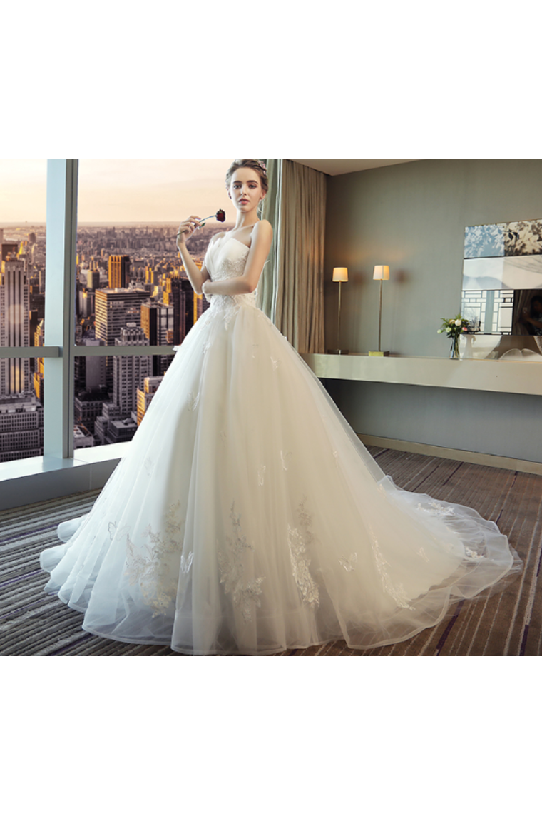 Ball Gown Tulle Wedding Dresses Strapless Appliques Beads Court Train