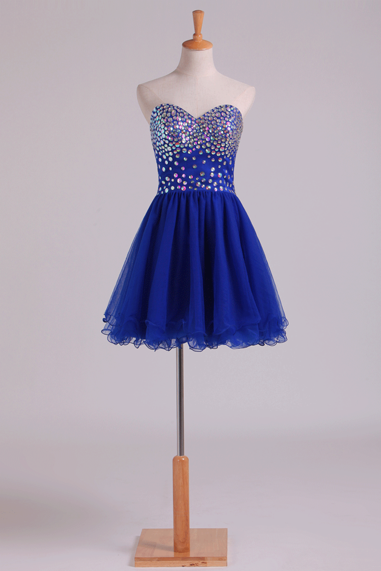 2024 New Arrival Dark Royal Blue A Line Sweetheart Homecoming Dresses Tulle Short With Beads