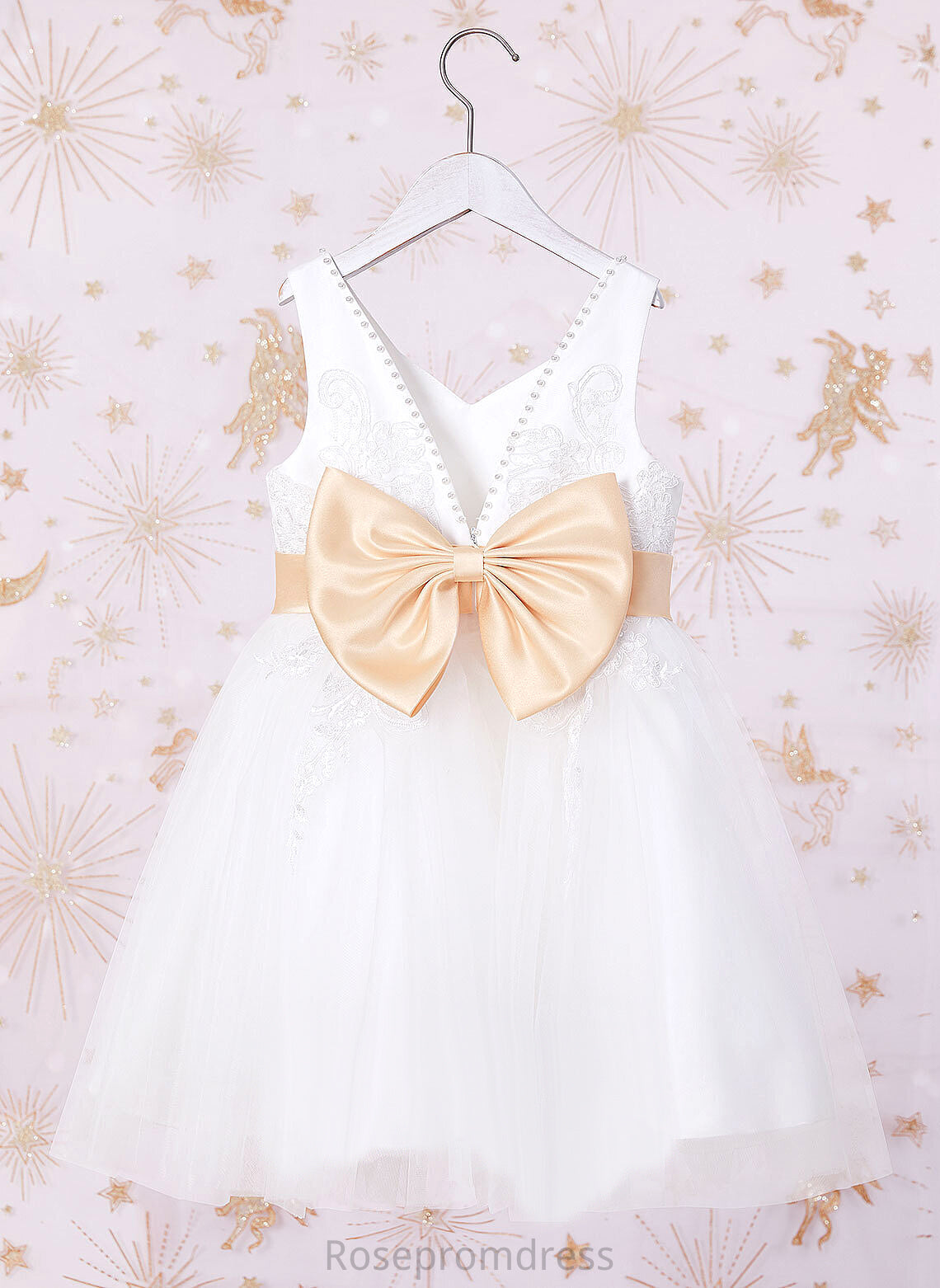 A-Line Girl V-neck Flower Tulle/Lace Knee-length Dress Sleeveless Flower Girl Dresses With - Sash/Beading/Bow(s) Sue