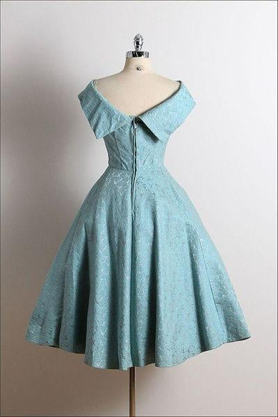 Cute Vintage Scoop A-Line Sleeveless Knee-Length Lace Blue Homecoming Dresses RS794