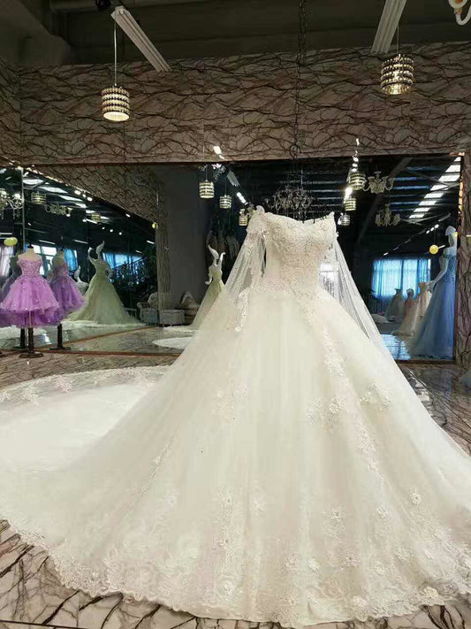 2024 Luxurious Wedding Dresses Off The Shoulder A Line With Beading Two-Meter Royal Train