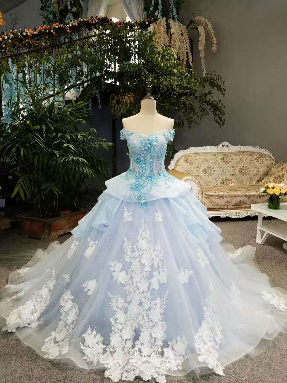 2024 Sky Blue Floral Wedding Dress Shiny Tulle Lace Off The Shoulder Lace Up With Beads Handmade Flowers