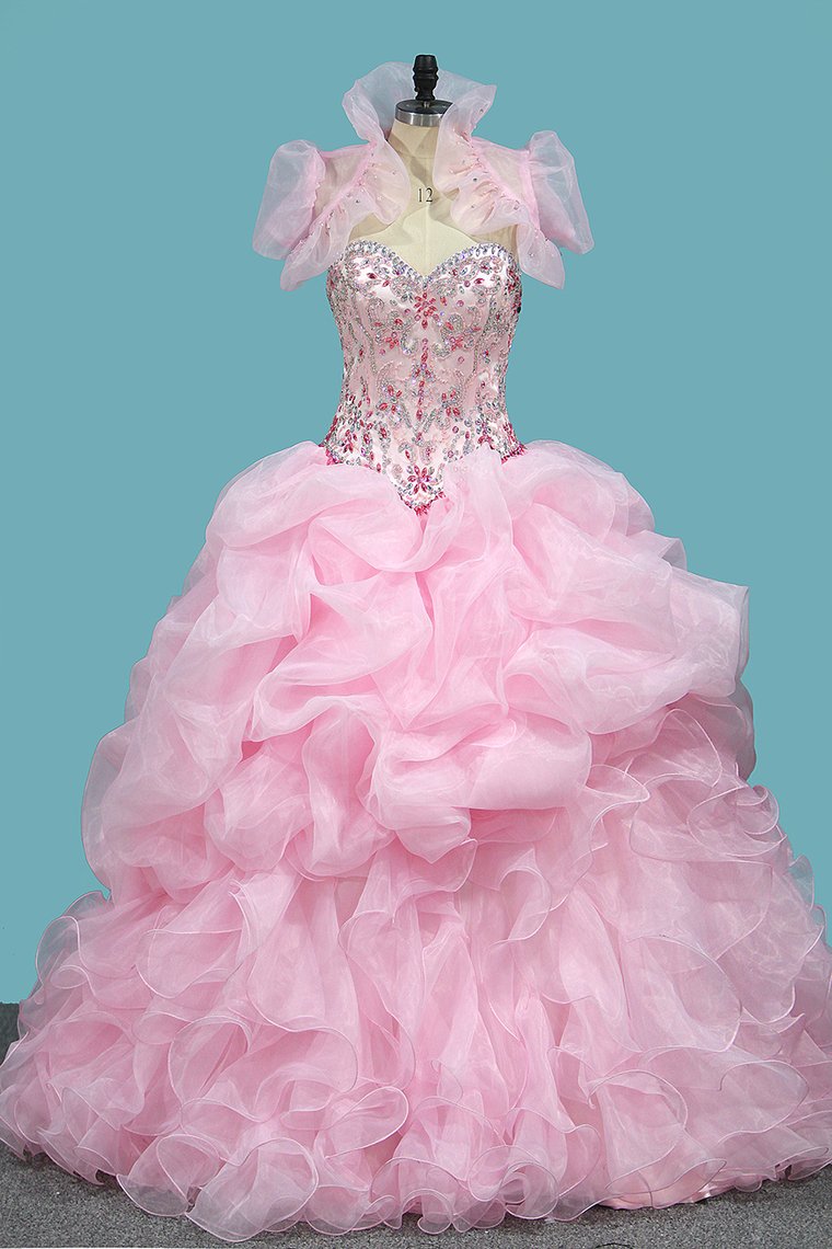 2024 Organza Ball Gown Quinceanera Dresses Sweetheart Beaded Bodice Lace Up