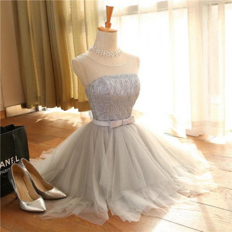 Cute A Line Sleeveless Scoop Short Silver Lace up Tulle Homecoming Dresses with Bowknot RS589