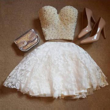 A-Line Two Pieces Sweetheart Short White Lace Knee Length Homecoming Dress with Pearls RS704