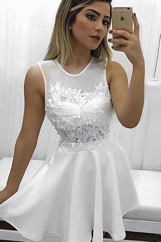 Cute A Line Round Neck Lace Appliques White Chiffon Short Homecoming Dresses RS922