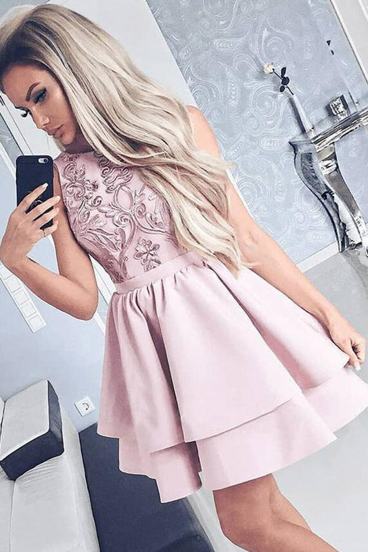 Pretty Bateau Short Blush Pink Scoop Satin Lace Appliques Homecoming Dresses RS16