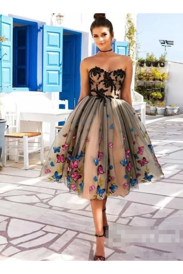 SweetHeart Neckline A Line Homecoming Dresses Colorful Butterflies Appliques Short Prom Dresses