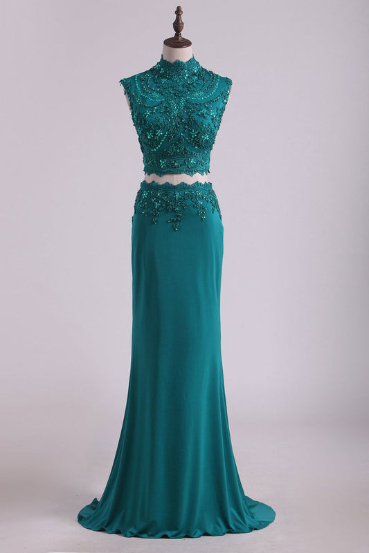 2024 Two Pieces High Neck Sheath Prom Dresses With Applique And Beads