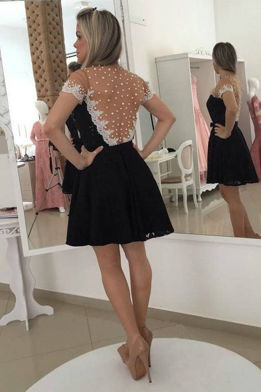 2024 A Line Scoop Short Sleeves Lace With Applique And Beads Homecoming Dresses