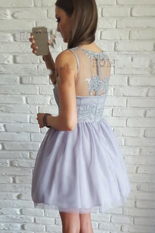 A-Line V-Neck Short Lilac Above Knee Tulle Appliques Homecoming Dress with Lace RS322