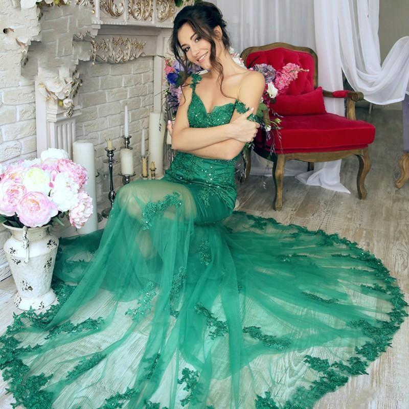 Gorgeous Green Mermaid V-Neck Lace Applique Sequins Beaded Tulle Prom Dresses RS131