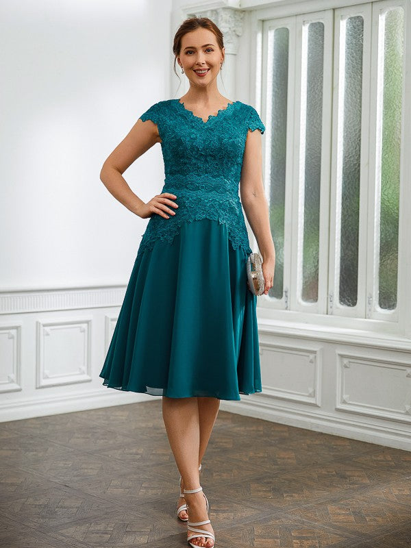 Joy A-Line/Princess Chiffon Ruched V-neck Short Sleeves Knee-Length Mother of the Bride Dresses DSP0020268