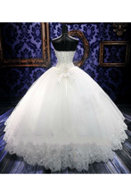 Load image into Gallery viewer, Ball Gown Sweetheart Tulle Wedding Dresses Strapless Wedding Gowns