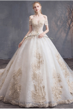 Load image into Gallery viewer, Ball Gown Tulle Wedding Dresses Off The Shoulder Appliques Beads Chapel Train