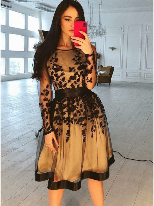 Long Sleeve Homecoming Dresses Paula Lace Flowers Scoop Sheer Appliques Organza Pleated Knee Length