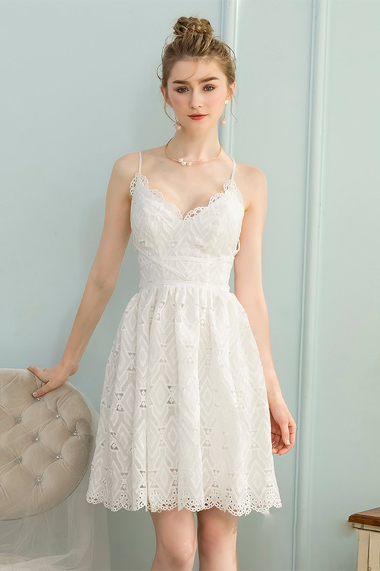 A-Line V-Neck Sleeveless Short Homecoming Dresses Lace Janey White