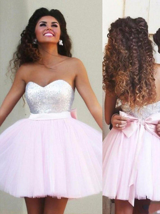 A-Line/Princess Suzanne Homecoming Dresses Sleeveless Sweetheart Beading Tulle Short/Mini Dresses