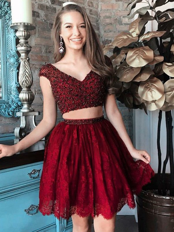 A-Line/Princess Lace Baylee Homecoming Dresses V-Neck Sleeveless Beading Short/Mini Two Piece Dresses