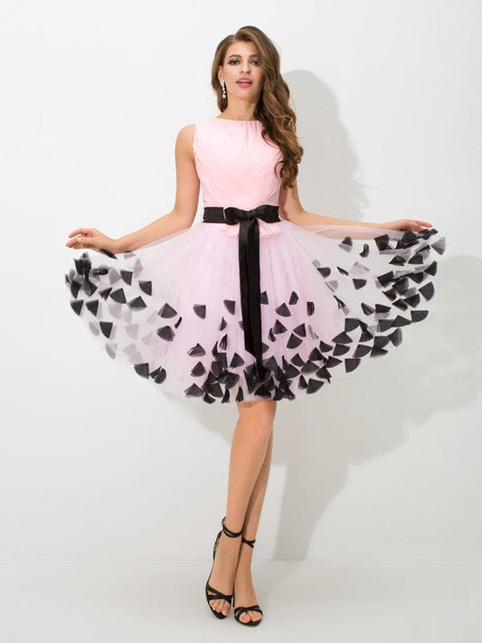 A-Line/Princess Homecoming Dresses Jayden Cocktail High Neck Bowknot Sleeveless Short Net Dresses