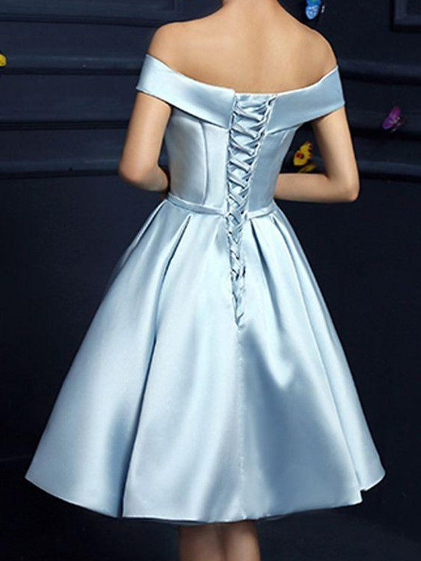 A-Line/Princess Off-The-Shoulder Bowknot Sleeveless Knee-Length Ashanti Satin Homecoming Dresses Dresses