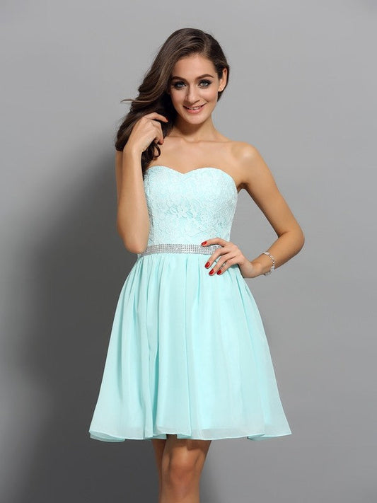 A-Line/Princess Sweetheart Beading Sleeveless Chiffon Cocktail Homecoming Dresses Nyasia Short Dresses