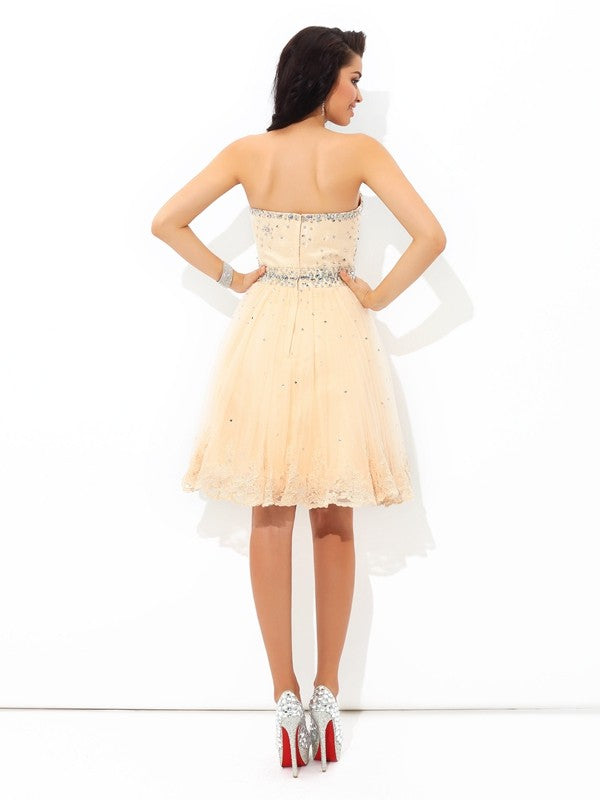 A-Line/Princess Cocktail Homecoming Dresses Satin Kamryn Sweetheart Beading Sleeveless Short Dresses