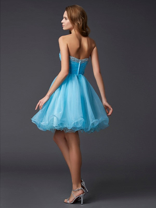 A-Line/Princess Sweetheart Sleeveless Beading Short Homecoming Dresses Cassidy Tulle